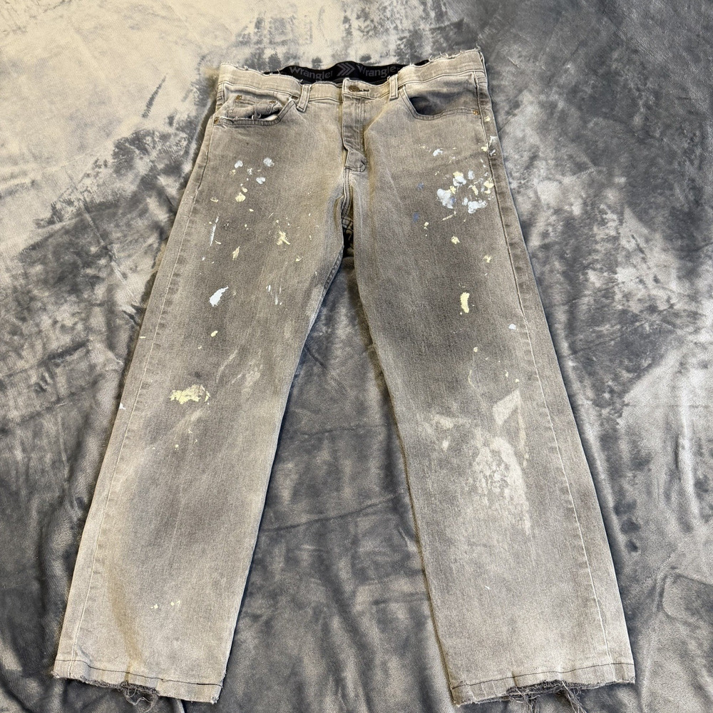 Wrangler Men Comfort Flex Regular Fit Jeans 34x29 Gray Faded Distressed Splatter